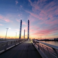 Golf on tv _ Lennon Stella feat. JP Saxe