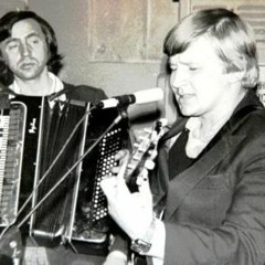 БАСНЯ ПРО МЫШОНКА  автор и исполнитель Konstantin Russkikh (Россия)