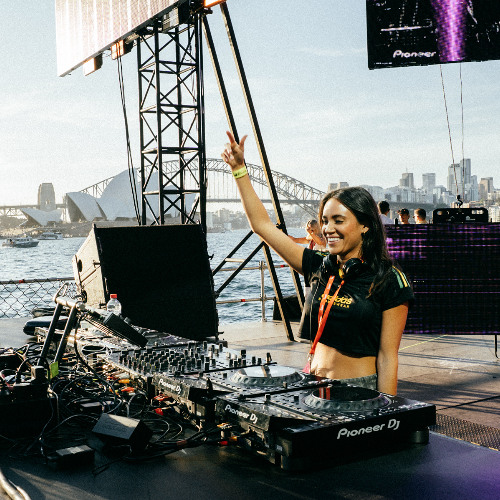 STACIE FIELDS @ MOCHAKK CALLING SYDNEY