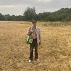 Coby Layne, Nik - ENGELSSTIMME