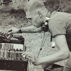 TOMMY ROCKZ / DESTRUCTION DERBY - Hardtechno Mixsets
