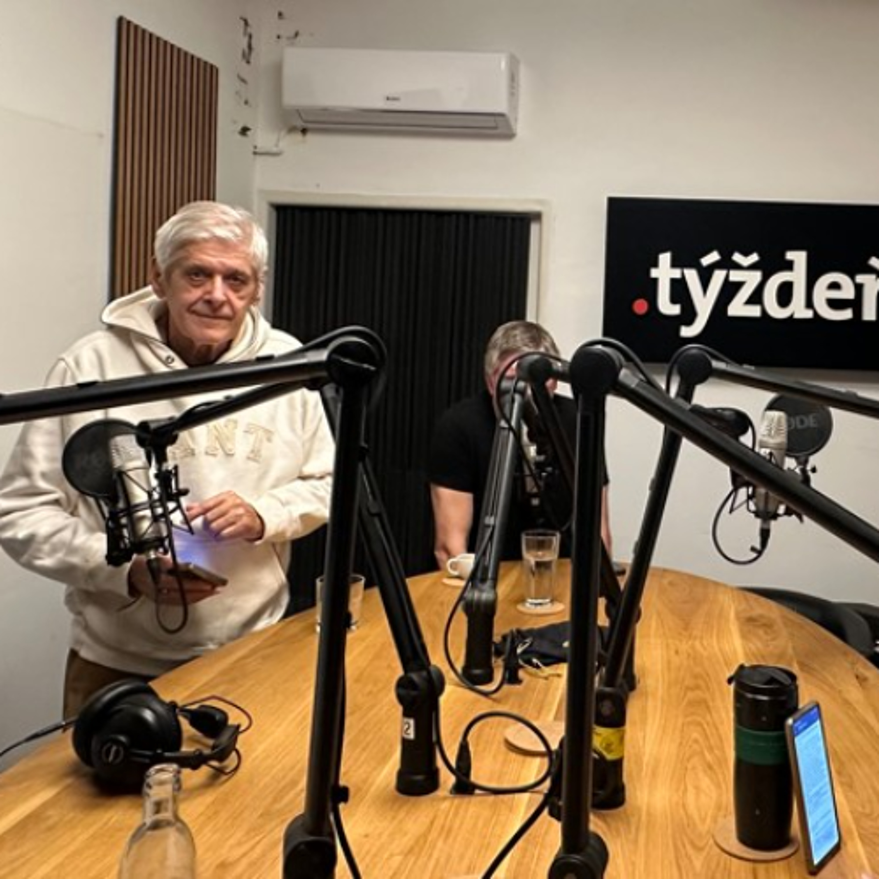 Týždeň s .týždňom: Kto chce vojnu? Je KDH blízko Smeru? Ďalší rozsudok o unesenom štáte