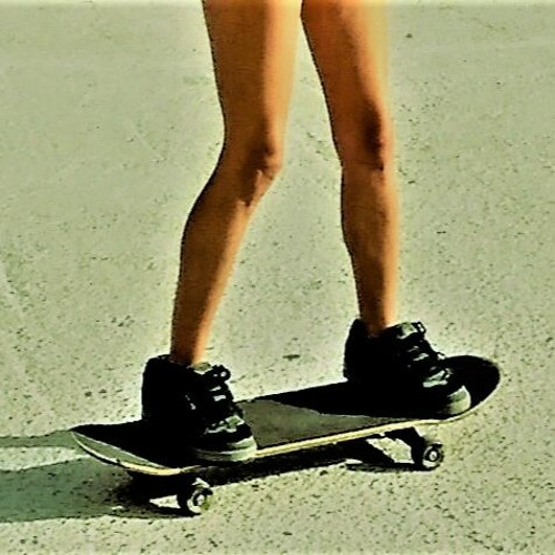 Patinando Ft Gata Cattana