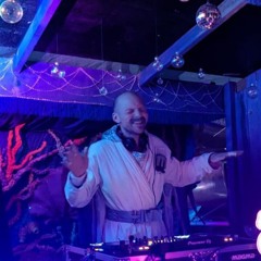 Moritzino @ Saunasplash 2024 | Kuschelrock-Vibes auf dem 1000m Floor