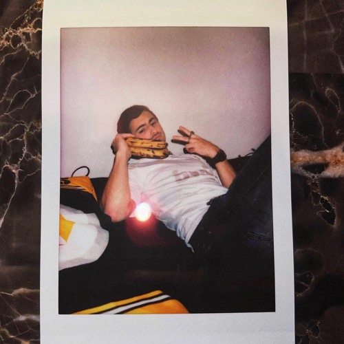 Shoot a Glance ! (prod. bloom)