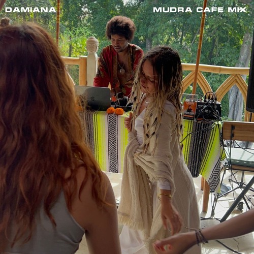 Mudra Cafe Bali Mix