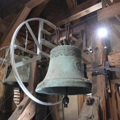 Ev. Kirche Rehsen, Glocke 1 von 1628 und Plenum