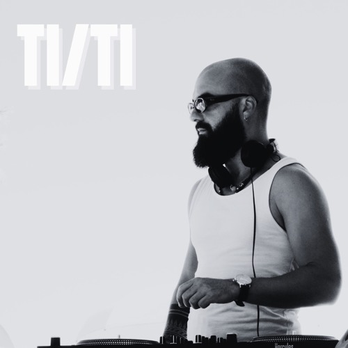 MIX N°4 - FU** ME IN THE RAVE - TECHNO