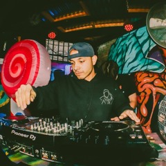 EEBEE House Mix