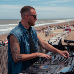 NICOVITTO LIVE AT UFO POINT PINAMAR