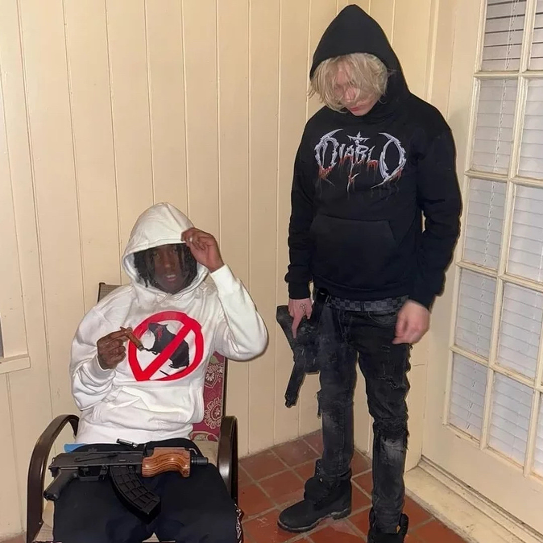 Stream tour bus (ft. Nettspend) by osamason | Listen online for