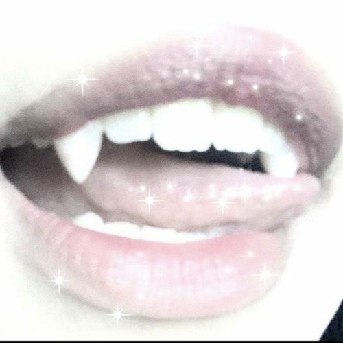 Vamp Bxtch (prod By Aexou)