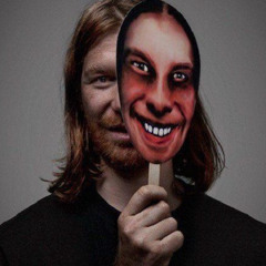 غریبه عجیب_ گفتگویی با افکس توین - Strange Visitor: A Conversation With Aphex Twin