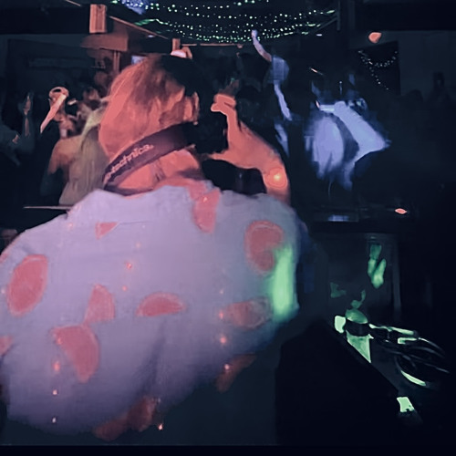 01 battle of the djs — DJ Tay Tay (SOLO)