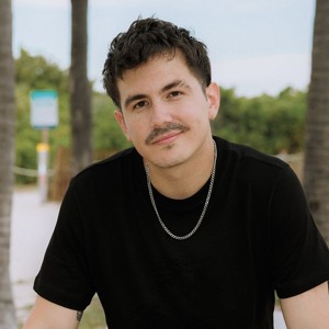NTS x BERSHKA MIAMI: Nick León 210826