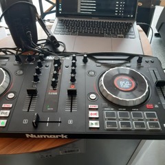 HipHop & Breaks (Buzzby Mix)