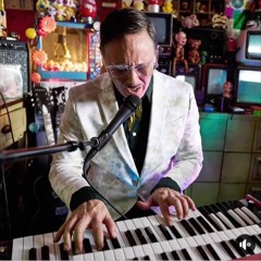 Sandra Already Knows