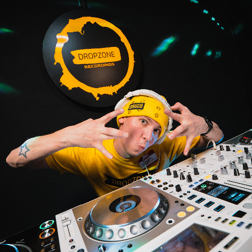 NUKITS X DROPZONE RECORDINGS