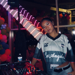 Straight Grooves House Set
