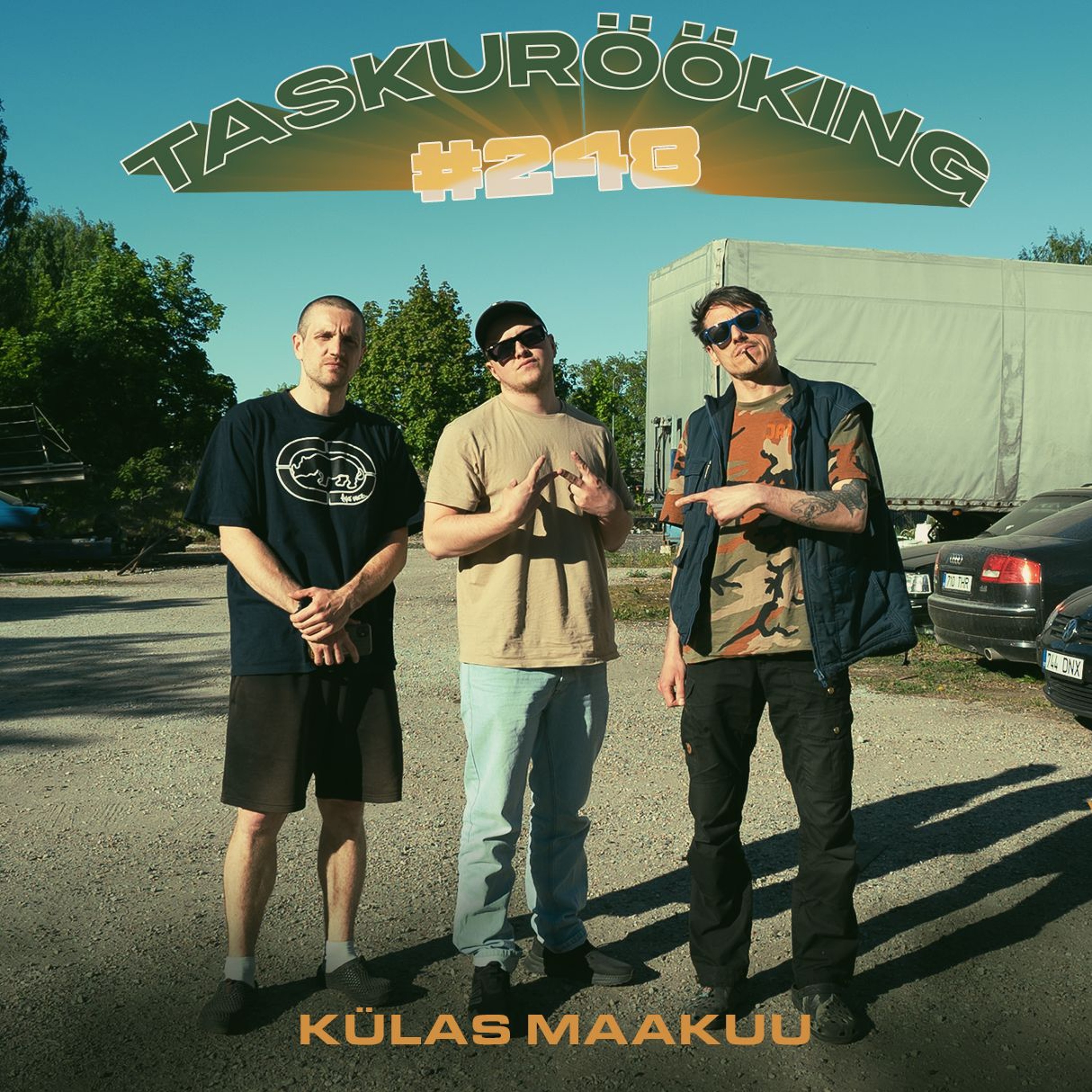 TASKURÖÖKING