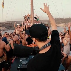 Saintbull @ El Barco In Tenerife 02.10.22