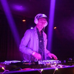 1015 Folsom Debut - Dan Frandisco