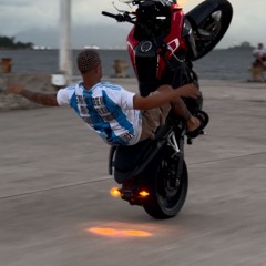 Ea tropa do 244 corta i joga pro auto🔥