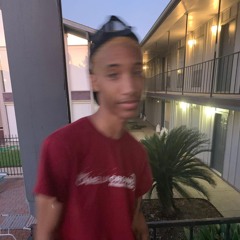 vetements jeans ft. playboicarti (produced by maaly raw)