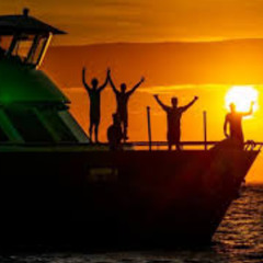Yacht *Deep Melodic & Progressive House - Techno - Trance -*2025 April 25th