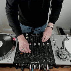 LIVE - Vinyl - House & More DJ set - April 25