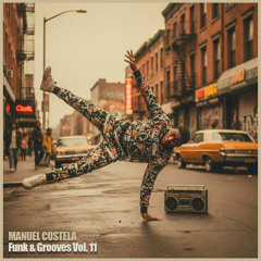 Standing In Q (Original mix)