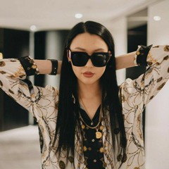 Mrs M - Tsor Gants (feat. Lil Thug E)