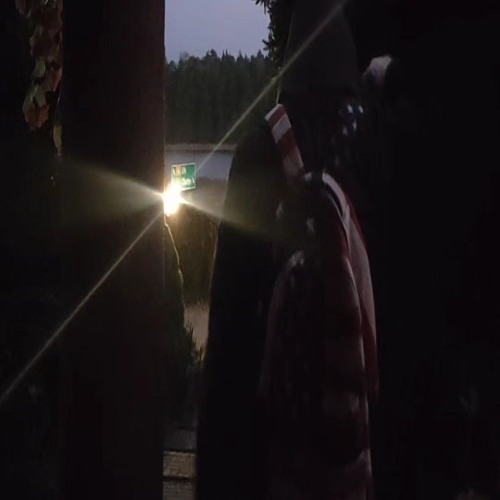 krwawiłem dziś w pokoju.