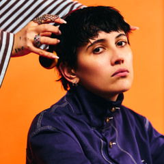 Chloé Caillet presents SMIILE with Bella - 19 March 2026