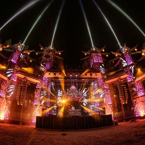 Subvert w/Armanni Reign - Live @ The Village Shambhala 2024