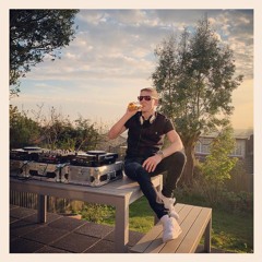 Nicky Holmes - Nothin' But Groove