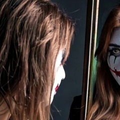 Un clown qui sourrit