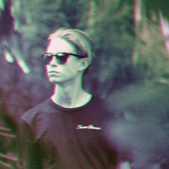 FREE DL: JXD - Space Invaders
