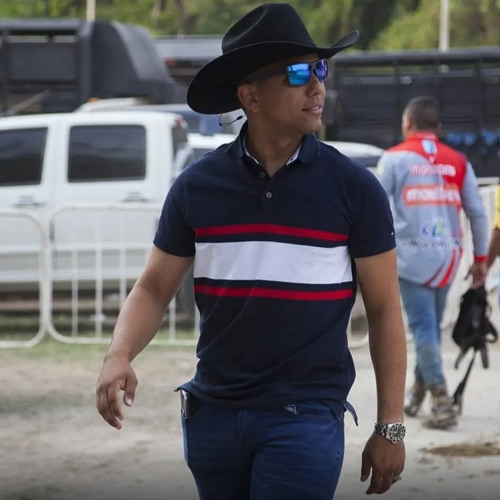 Van A Comenzar Los Toros