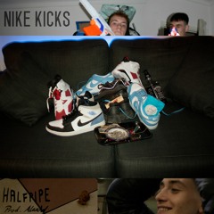 Nike Kicks