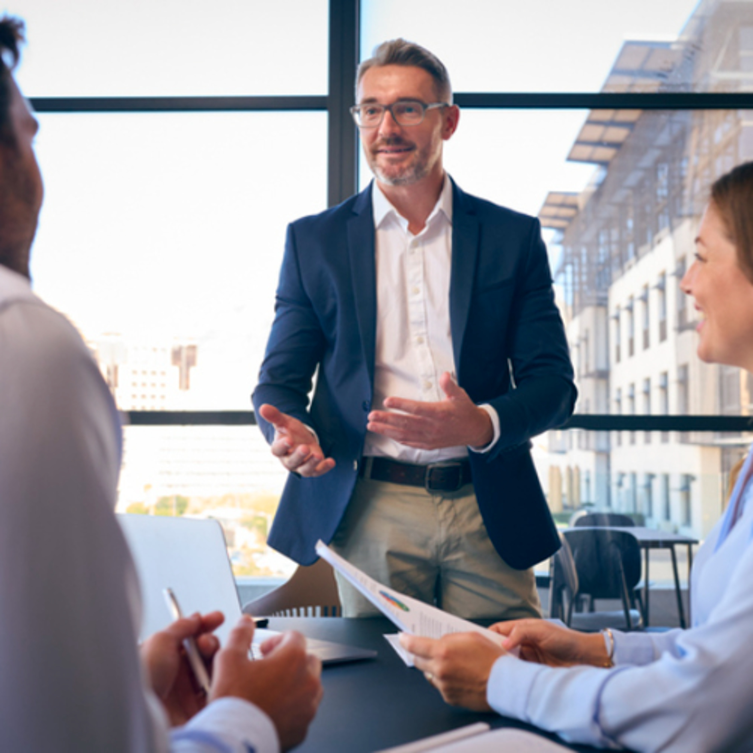cover of episode Managing Change in the Age of AI: The Head, Heart, and Herd Framework - Audio Blog
