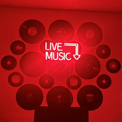 LEFT RIGHT (prod. 12 Gage)