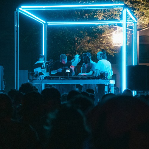 Maysev - Schimmer "130 Version" [Patreon Exclusive]