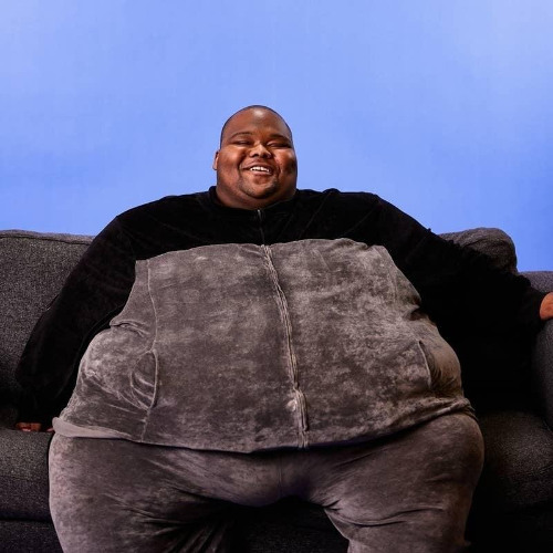 If dave blunts came out in 2018 and they made one of those gay versions of his songs and they  called it ' The Cock' called it