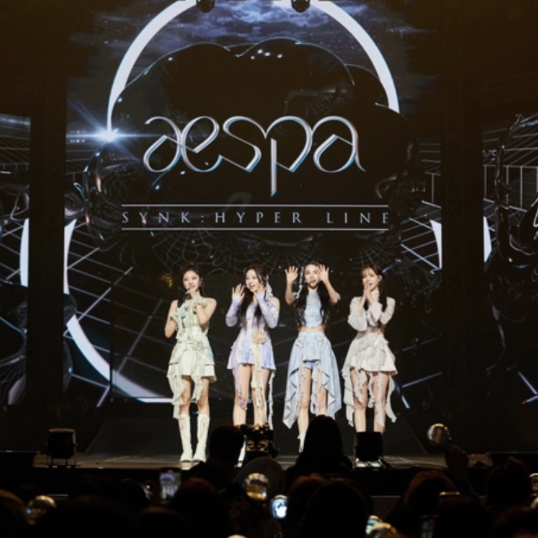 Stream wellsdeschamps | Listen to aespa synk hyper line tour