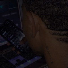 MC FABINHO OSK TIRA FOTO DO PEITINHO POR BONDE VER (( DJ LR DE MACAÉ ))