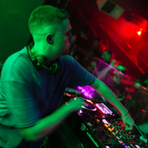 UNSYNC TALENTS - JONNY MENZAL