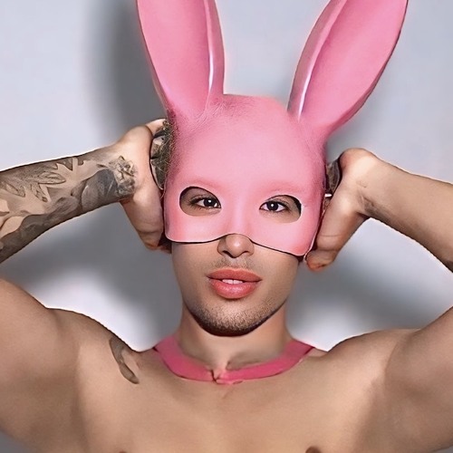 PLAY BOY 🐰
