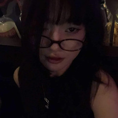 Ma Tuý Và Đàn Bà