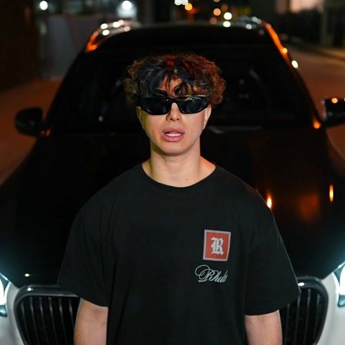 Stream Keemokazi Gucci Umbrella by unknown Listen online for free